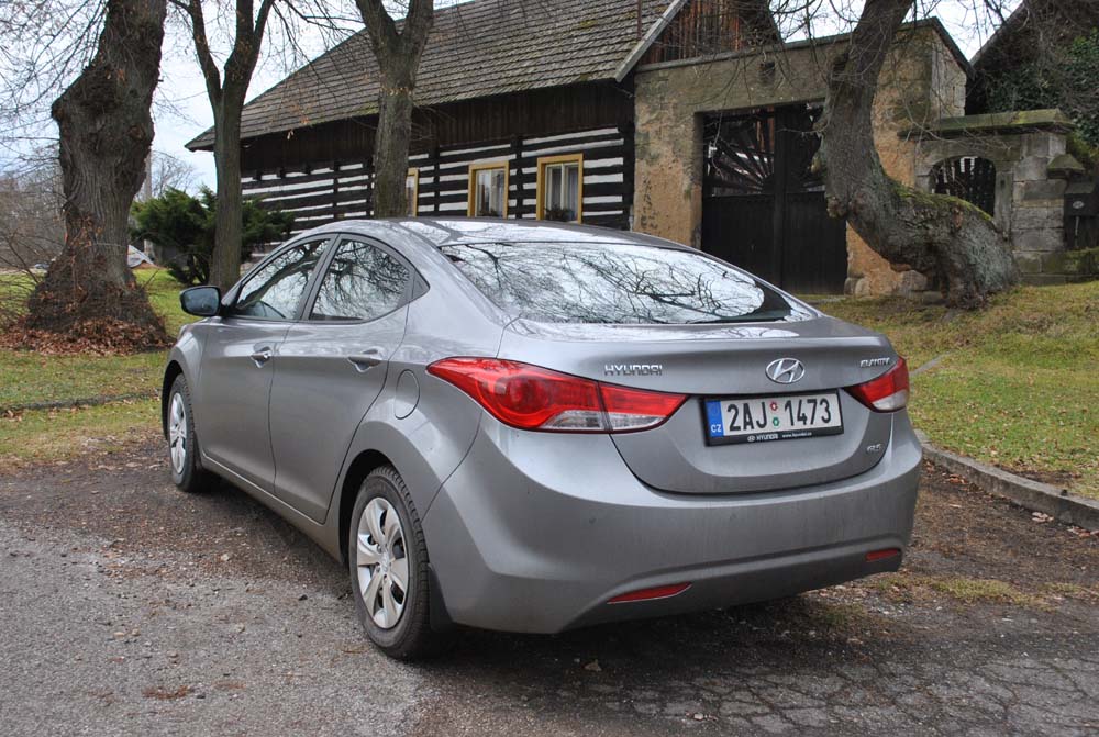 Hyundai elantra elegance